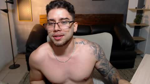 Mike Montoya online show from June 6, 1:55 am
