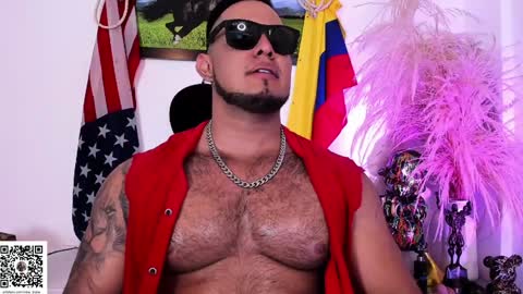 mikeblake_ online show from February 8, 4:57 pm