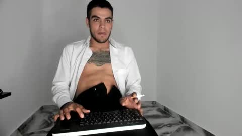 mikee_scooth online show from November 8, 5:05 pm