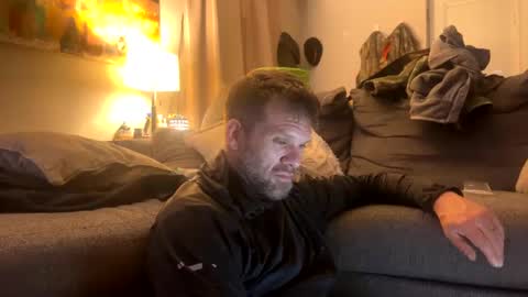 mikehoncho1381 online show from December 30, 1:37 am