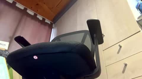 Snapshot of miker1239 chatting on September 16, 1:57 pm miker1239 online show from September 16, 1:57 pm