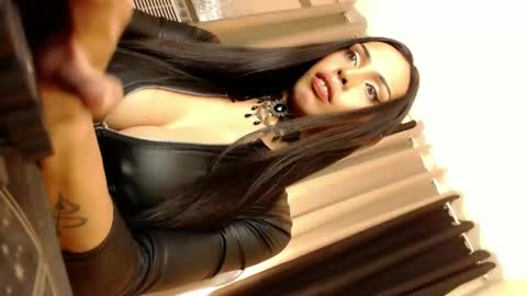 Mistress MikeyAlawi online show from February 15, 8:54 pm