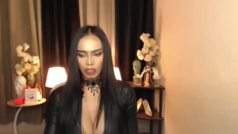 Mistress MikeyAlawi online show from February 3, 2:34 pm