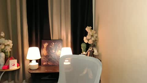 Mistress MikeyAlawi online show from February 12, 2:14 am