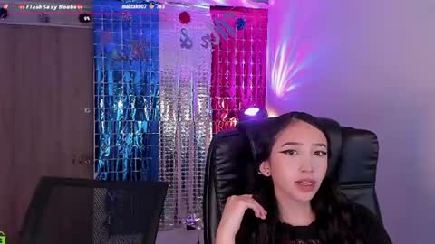 VIOLETAMIKE online show from August 5, 10:12 am
