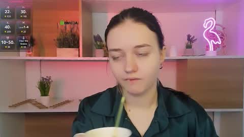 miki_ti online show from November 30, 9:49 am