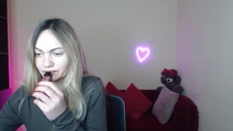 Adalina online show from February 20, 7:32 am