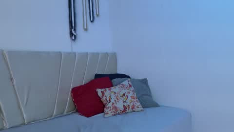 Mikoto Urb online show from October 16, 7:35 pm