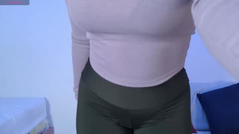 Mikoto Urb online show from February 7, 7:50 pm