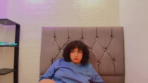   miku katsuragi  online show from April 23, 11:17 pm