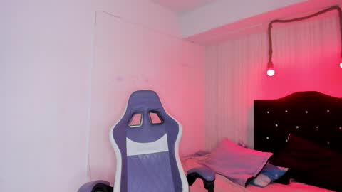   miku katsuragi  online show from October 26, 11:48 pm