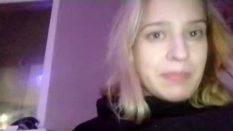 Mila 420 online show from December 4, 10:42 pm