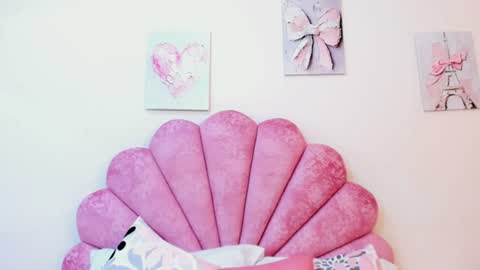 mila_adamss online show from June 26, 11:37 am