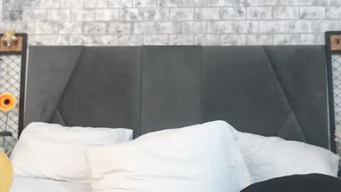 mila_adamss online show from January 5, 5:27 pm