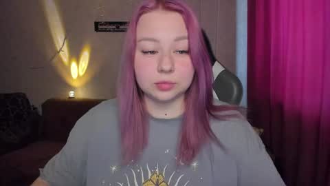 Mila shy sensual person  online show from November 28, 9:49 am