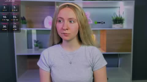 mila_glow online show from April 27, 7:11 pm