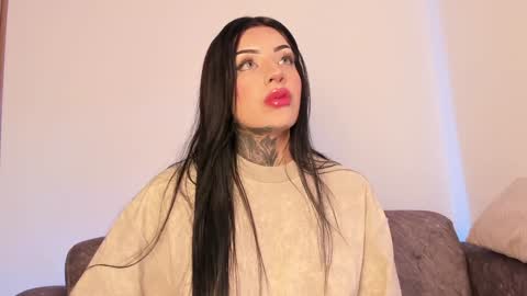     online show from December 15, 7:10 pm