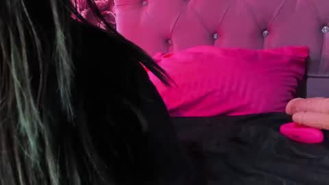 MILA  online show from July 31, 5:47 pm