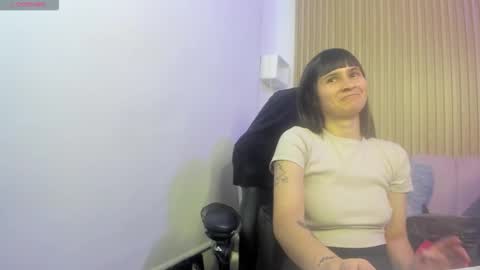 Mila  online show from October 4, 3:04 am