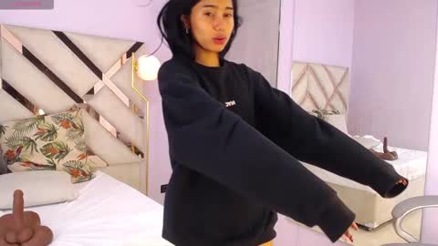 milaa_star online show from February 15, 7:51 am