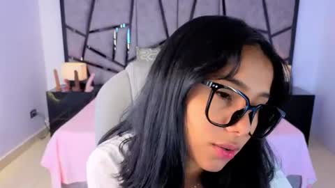 milaa_star online show from August 5, 5:48 am