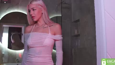 Mila and u can call me sweet bunny online show from June 25, 12:32 pm