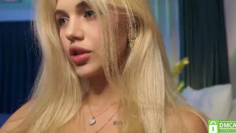 Mila and u can call me sweet bunny online show from July 28, 7:39 pm