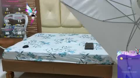 miladiosa online show from June 26, 12:43 pm