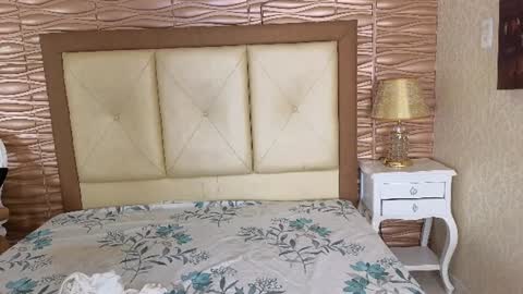 miladiosa online show from July 31, 12:39 pm