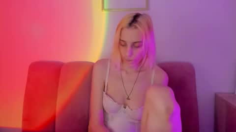 MilaGlow online show from February 4, 5:39 pm