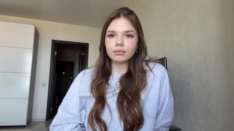 Anna online show from May 27, 11:18 am