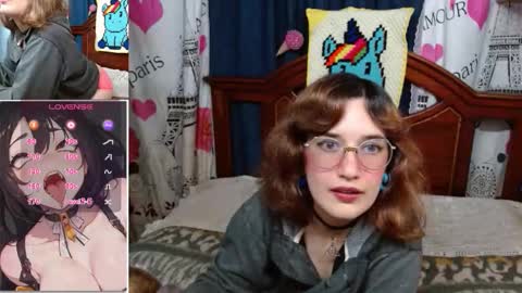 Mila-Lunala online show from November 7, 1:19 am