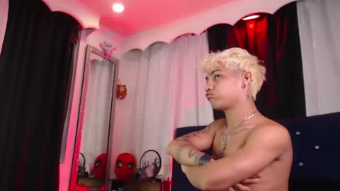 Milan Anxel online show from July 28, 2:42 am
