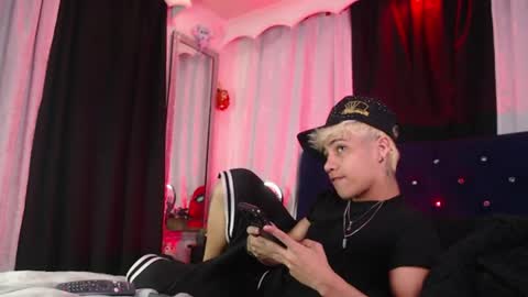 Milan Anxel online show from July 23, 12:57 am