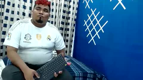 milan and sofia online show from March 8, 3:32 am