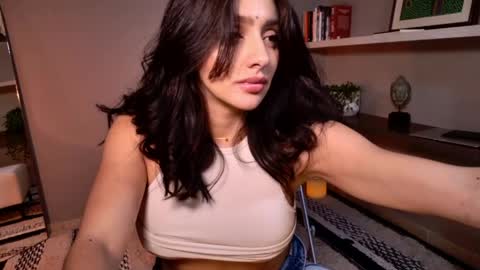 milana online show from May 2, 12:05 am