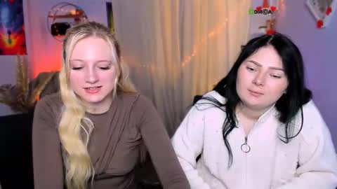 Mila online show from March 9, 9:25 am