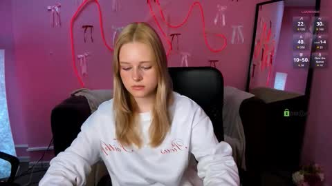 Mila online show from March 17, 6:51 am