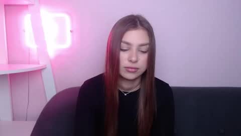 milanaangelas online show from April 12, 4:49 am