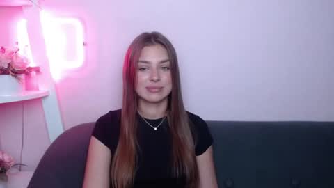 milanaangelas online show from July 16, 4:49 am