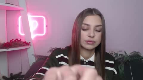 milanaangelas online show from January 17, 6:01 am