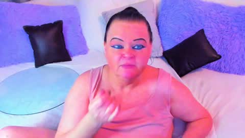 Lana online show from February 2, 2:56 pm