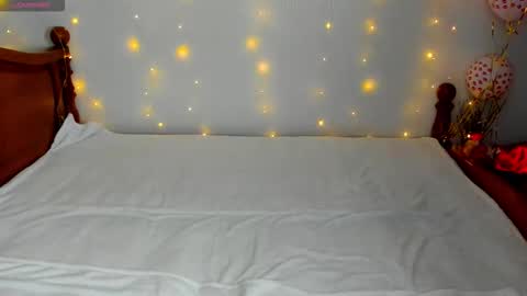 milana online show from March 11, 7:28 pm