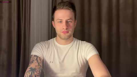 milanasugar online show from November 19, 3:06 am