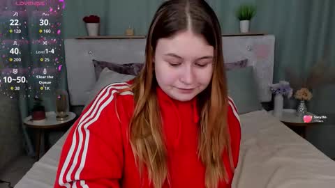 milanaxhoney online show from March 2, 5:08 am