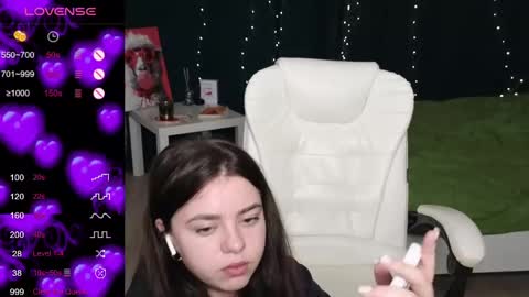 Mila online show from February 20, 5:09 pm