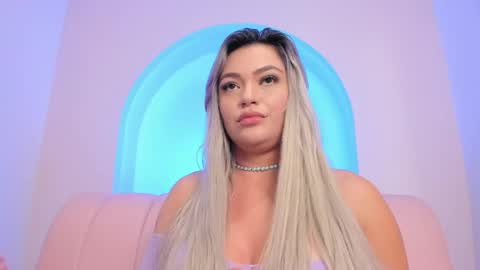 Sexy Mila  online show from April 25, 1:41 pm