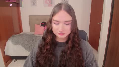 Miley online show from December 5, 3:32 pm