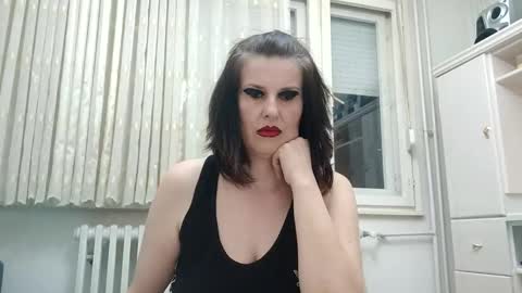 milf44milf online show from March 2, 1:21 am