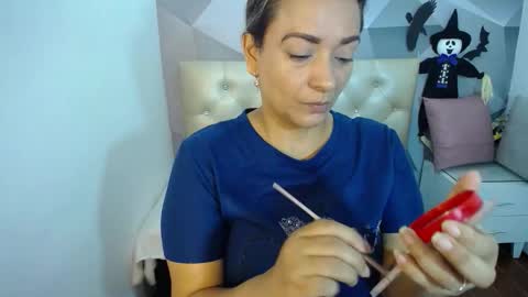 milf_hugeboobs online show from November 1, 11:09 am